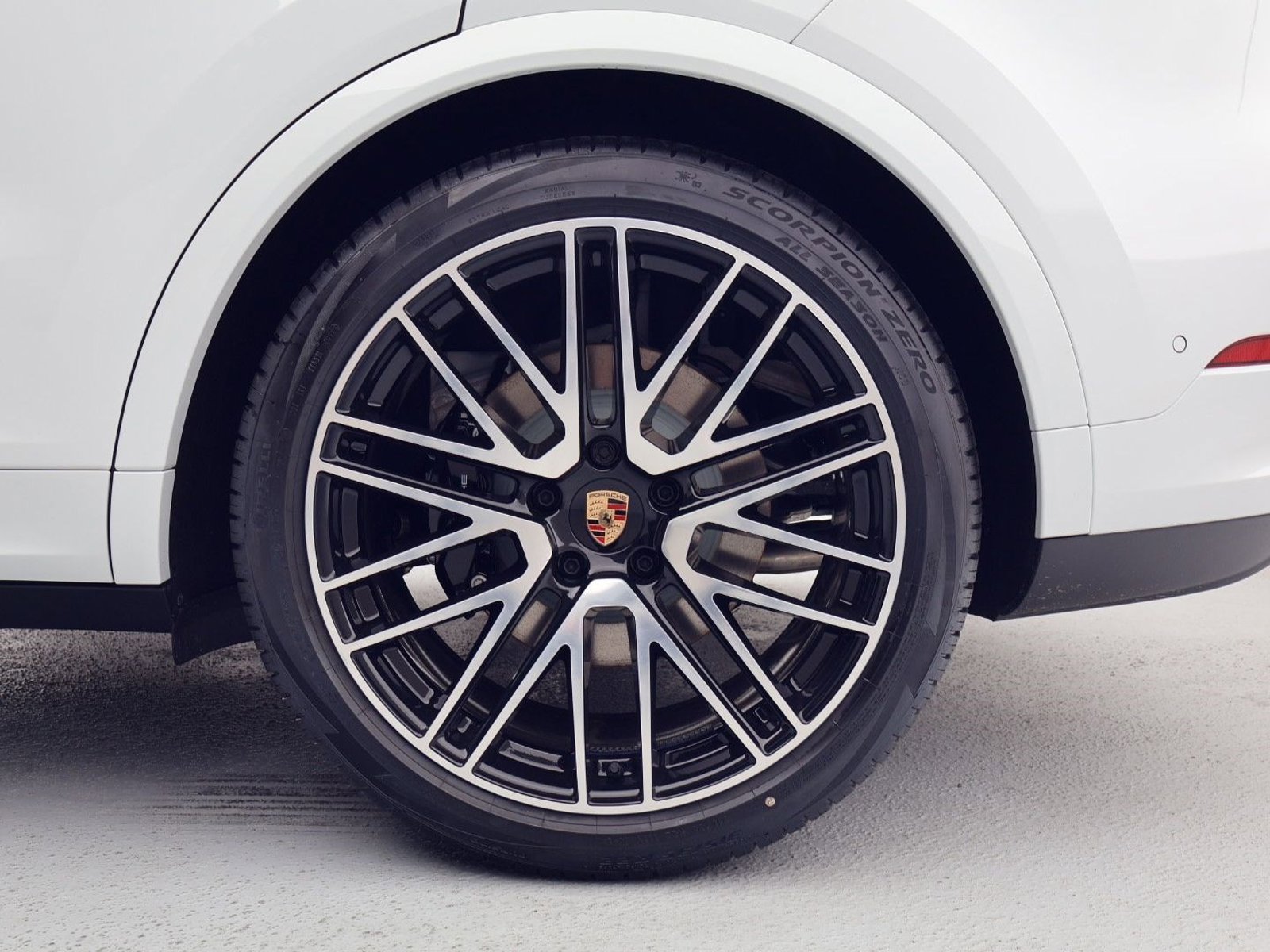 New 2026 Porsche Cayenne AWD/4WD image 28