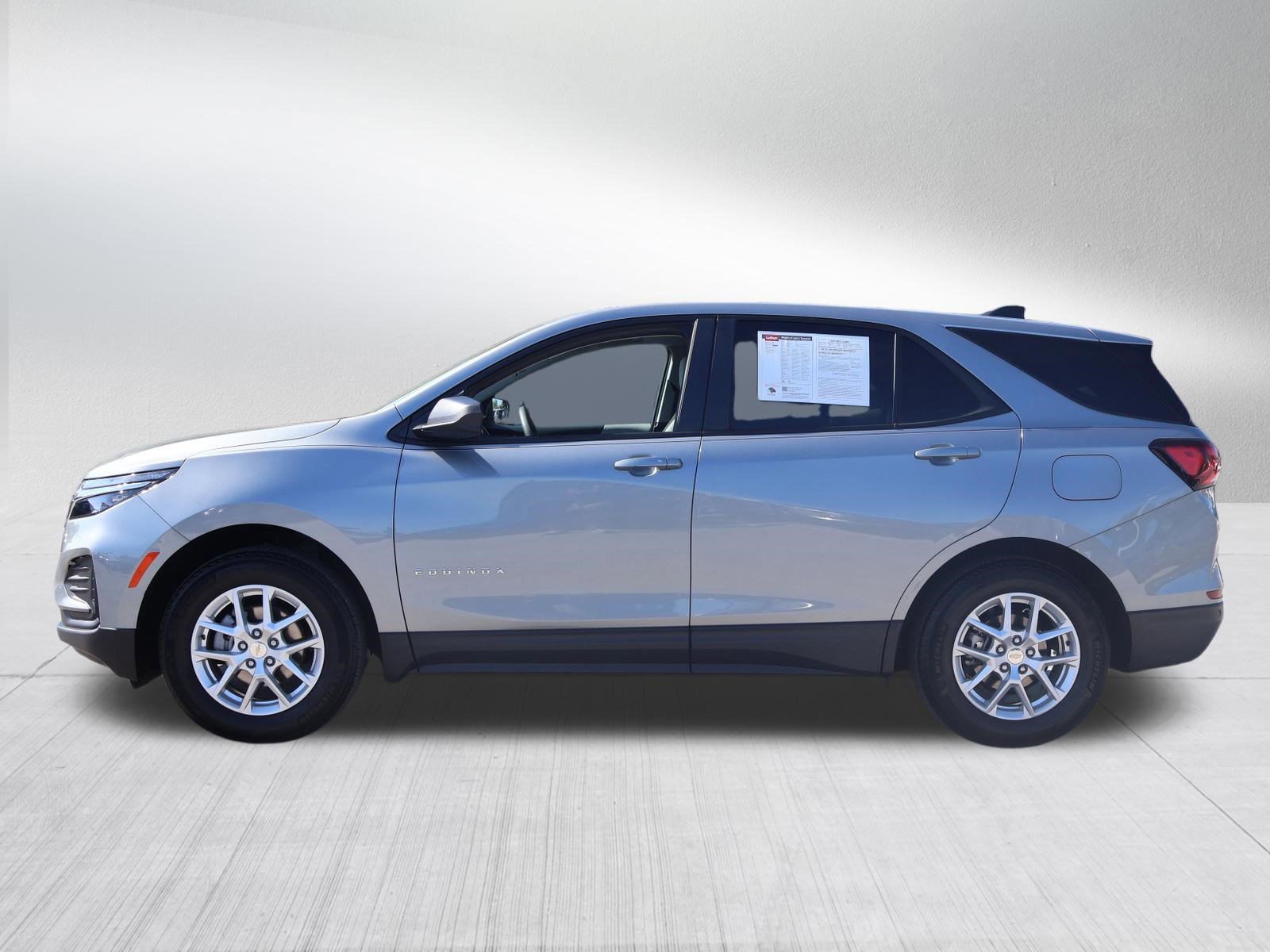 Used 2024 Chevrolet Equinox LS w/ LS Convenience Package FWD video 2