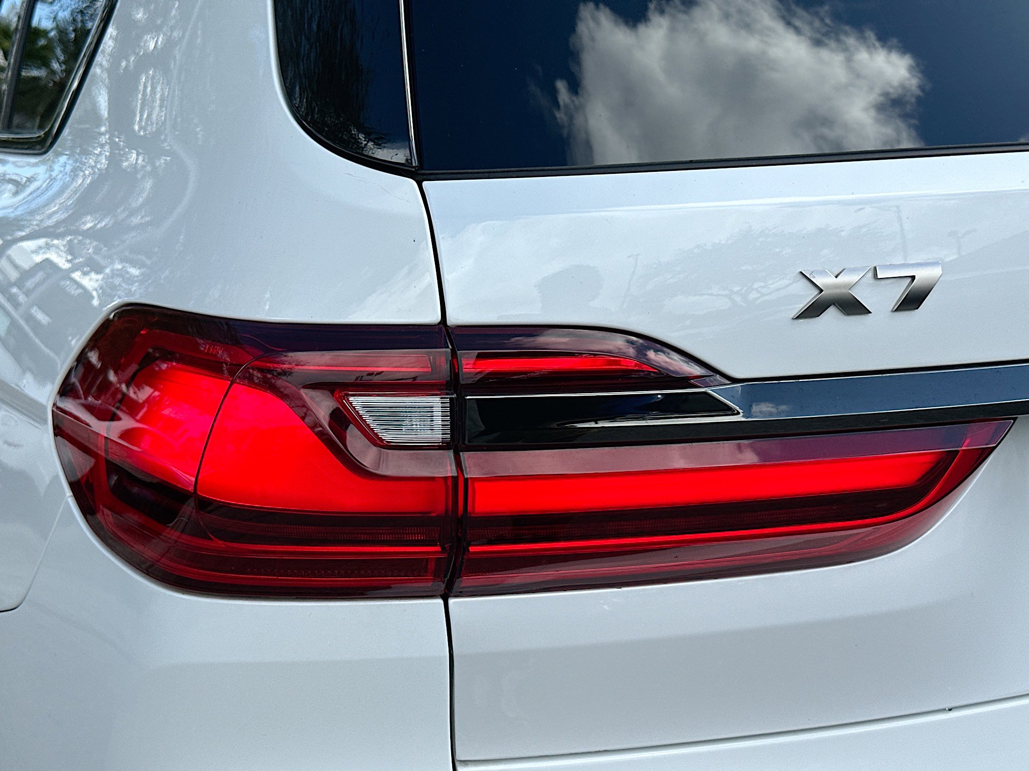 Certified 2022 BMW X7 M50i image 34