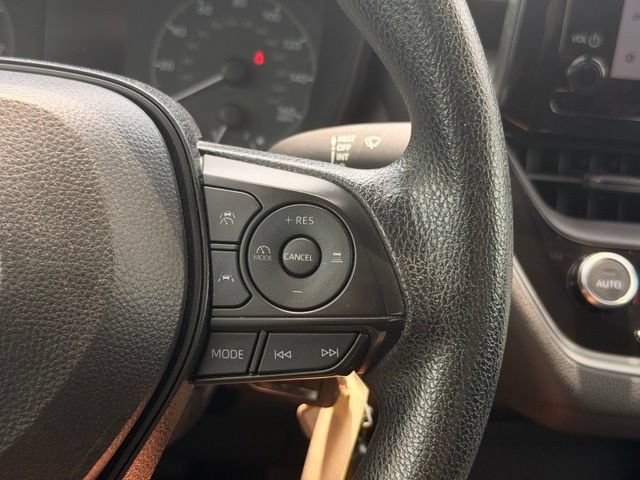 Used 2024 Toyota Corolla LE FWD image 27