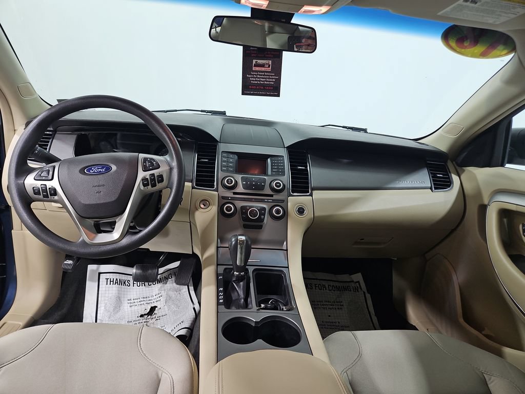 Used 2018 Ford Taurus SE FWD image 13