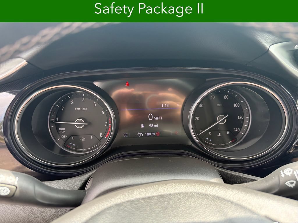 Certified 2023 Buick Encore GX Select w/ Sport Touring Package FWD image 18