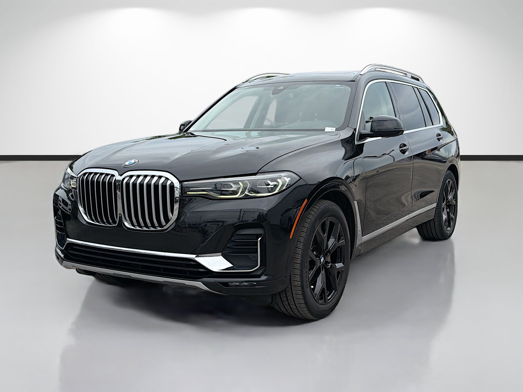 Used 2022 BMW X7 xDrive40i w/ Premium Package AWD/4WD image 7