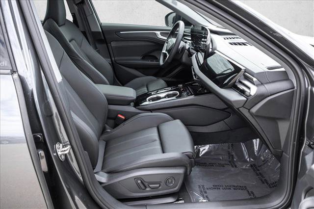 New 2026 Audi A6 Premium Plus AWD/4WD image 25