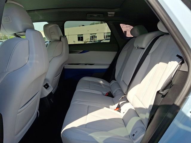 New 2026 Cadillac Optiq Sport 2 image 5