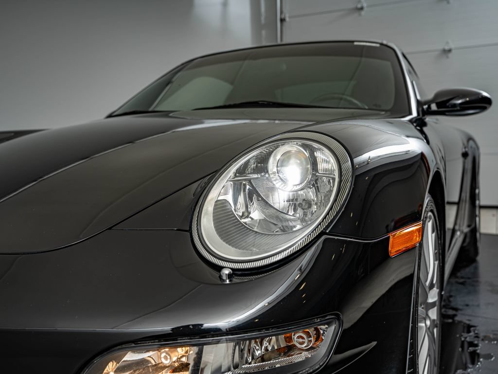 Used 2007 Porsche 911 Carrera RWD image 16