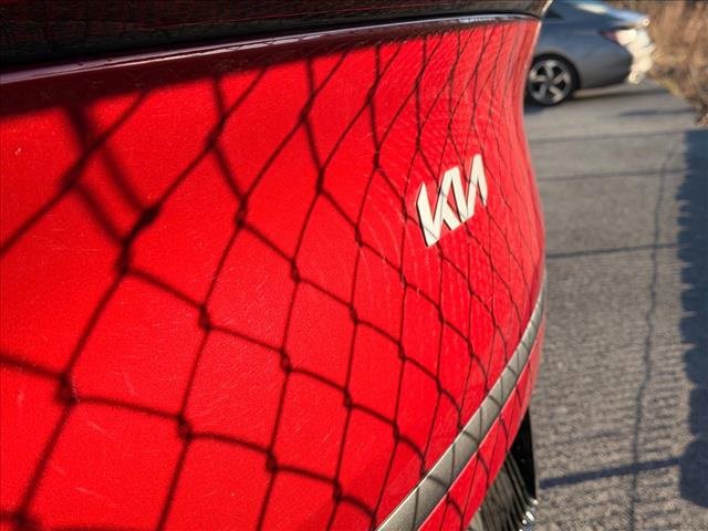 Used 2022 Kia EV6 Wind image 13