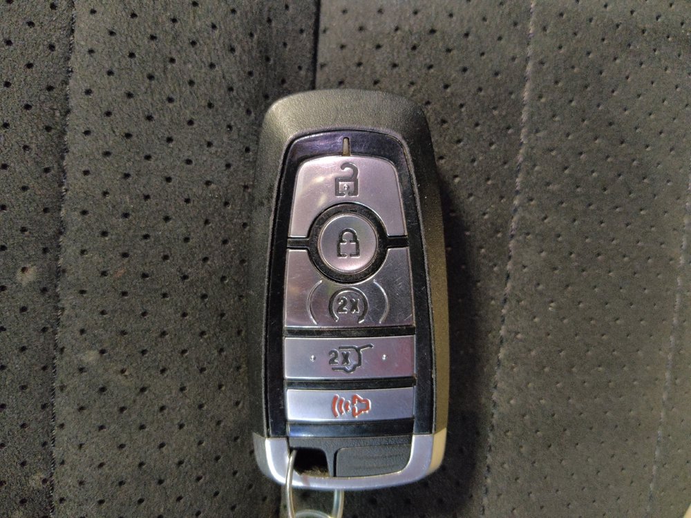 Used 2021 Ford Escape SEL w/ SEL Stealth AWD Package image 32