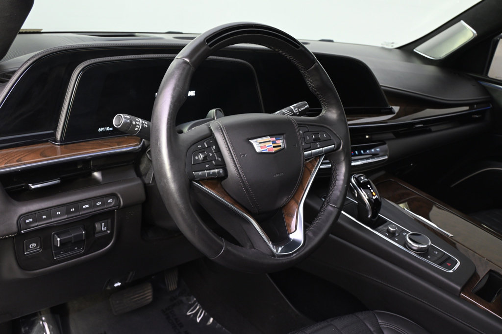 Used 2023 Cadillac Escalade Sport Platinum w/ Heavy-Duty Trailer Package AWD/4WD image 11