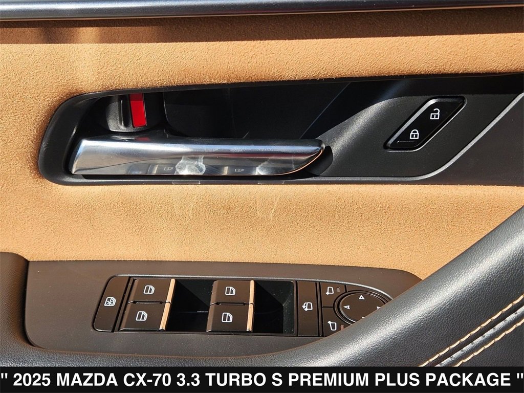 Used 2025 MAZDA CX-70 3.3 Turbo S w/ Premium Plus image 15