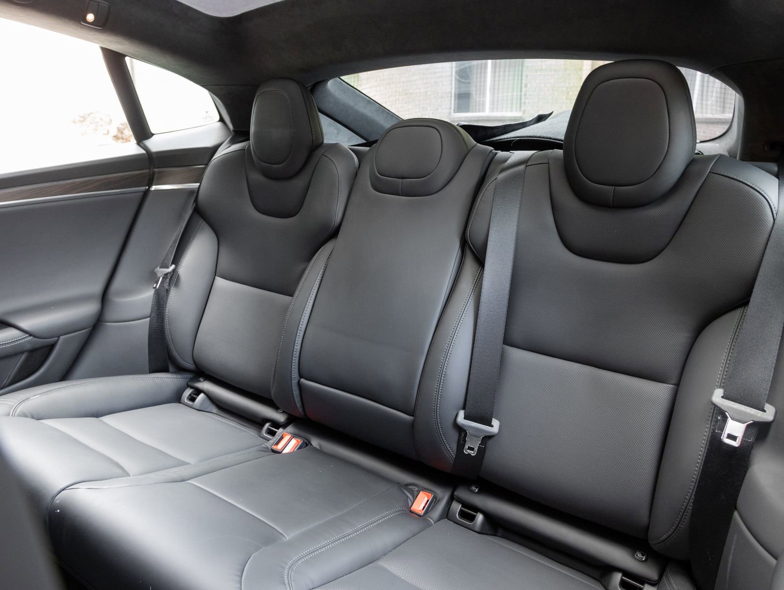 Used 2023 Tesla Model S image 25