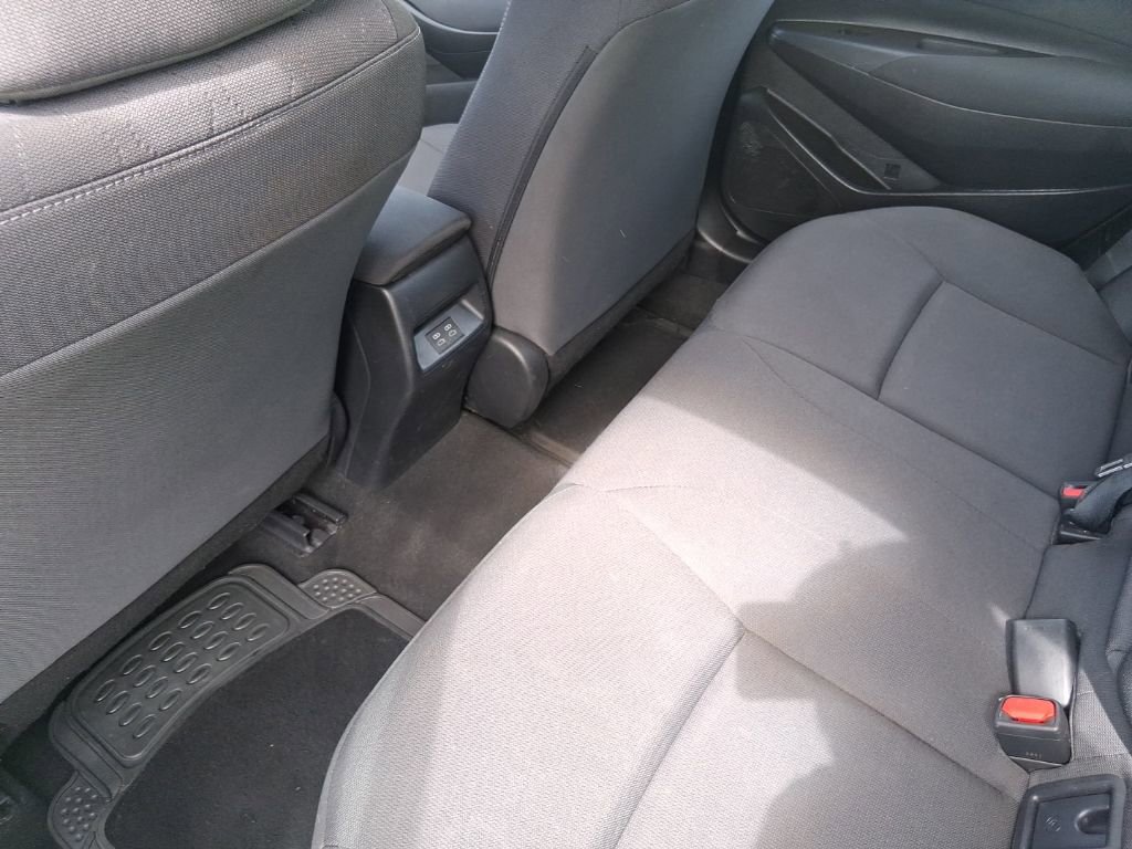 Used 2023 Toyota Corolla LE image 15