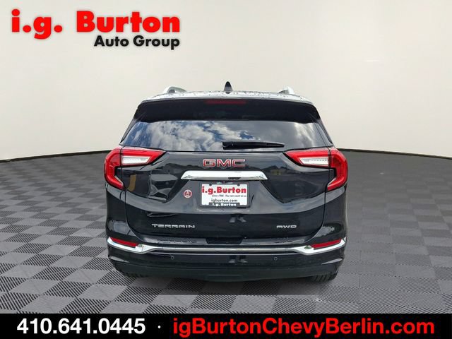 Certified 2023 GMC Terrain Denali w/ Denali Premium Package AWD/4WD image 5
