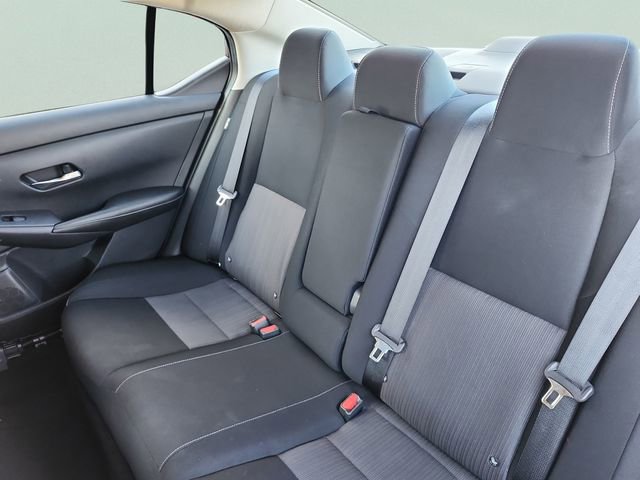 Used 2020 Nissan Sentra SV w/ Lighting Package image 19