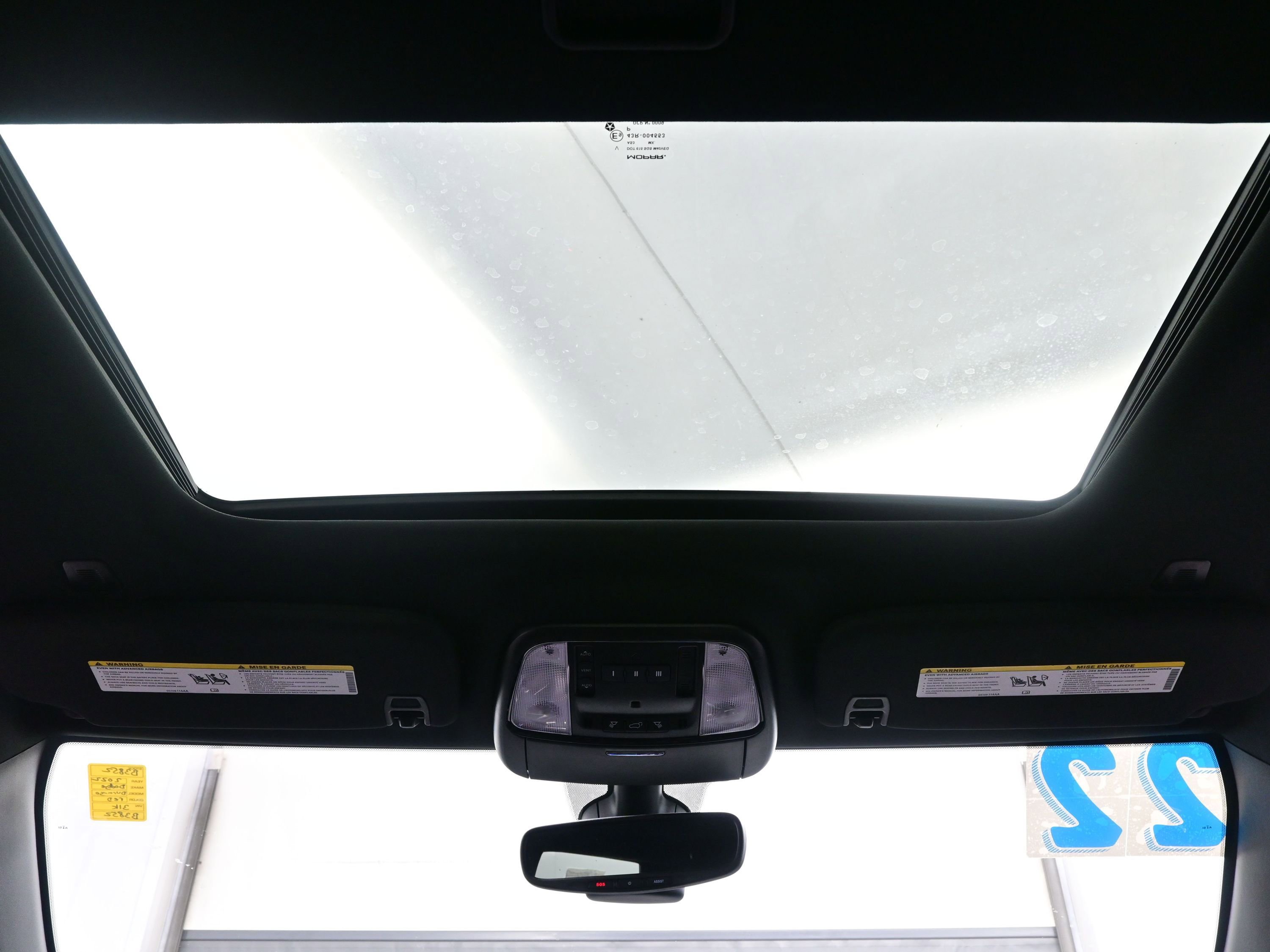 Used 2022 Dodge Durango R/T w/ Blacktop Package image 18