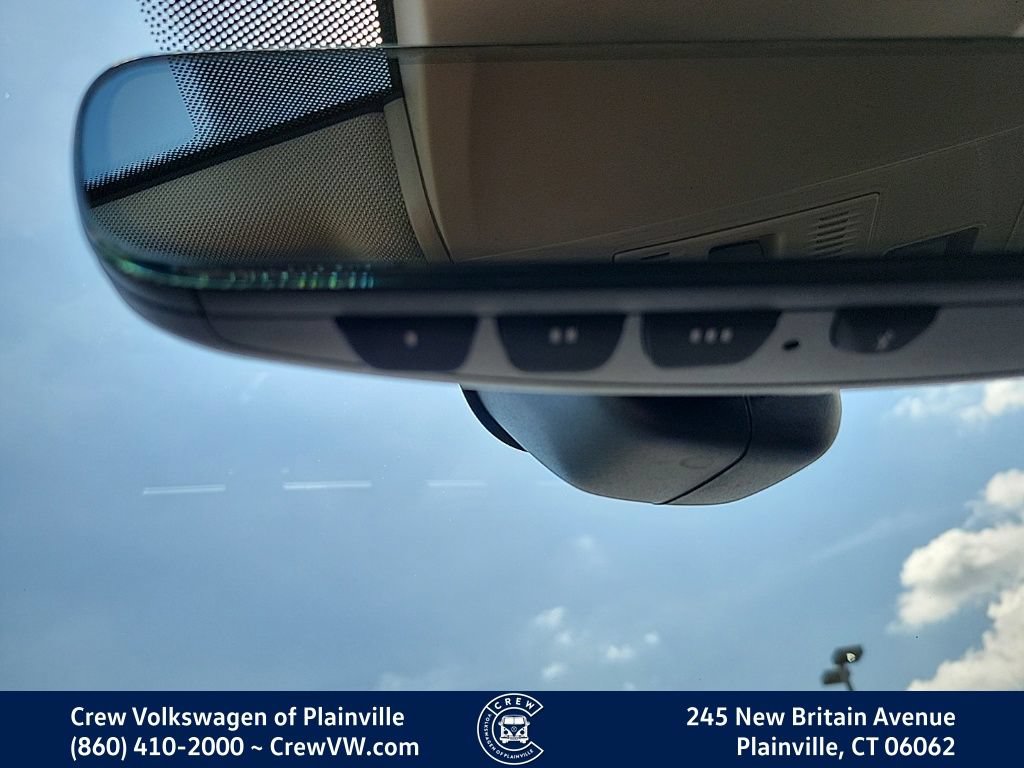 Certified 2022 Volkswagen Tiguan SE AWD/4WD image 10