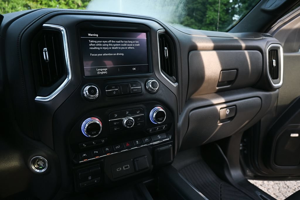 Used 2020 GMC Sierra 1500 AT4 w/ AT4 Premium Package AWD/4WD image 13