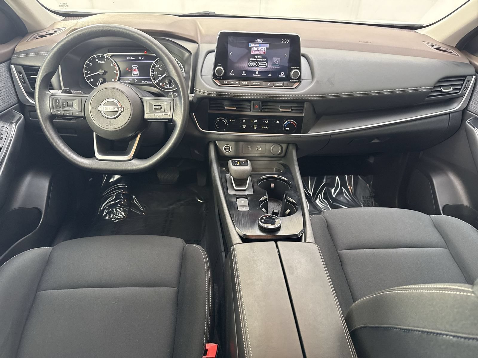Used 2023 Nissan Rogue S AWD/4WD image 22