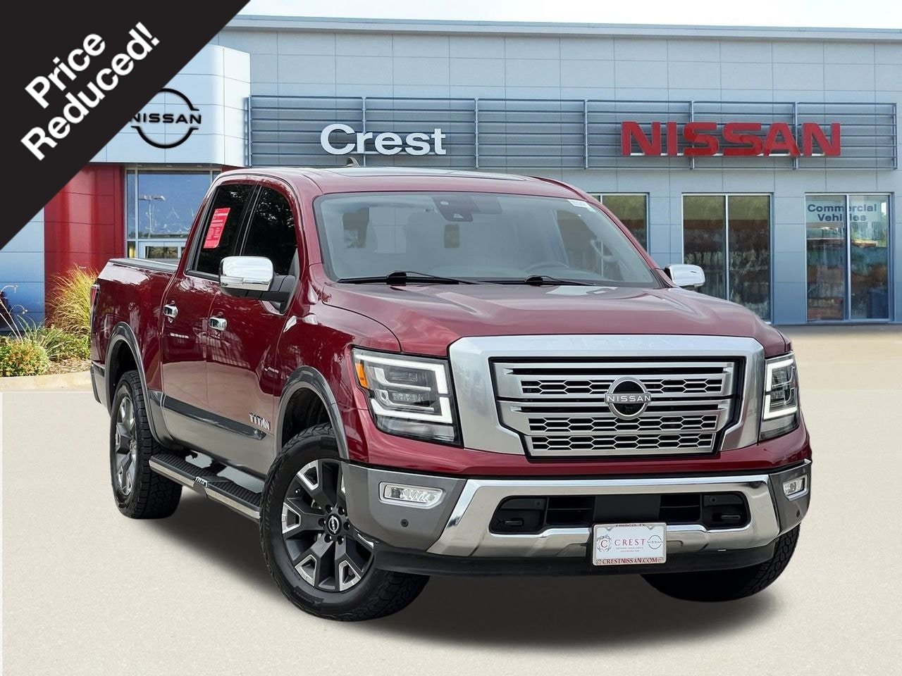 Used 2024 Nissan Titan Platinum Reserve w/ Moonroof Package AWD/4WD image 1
