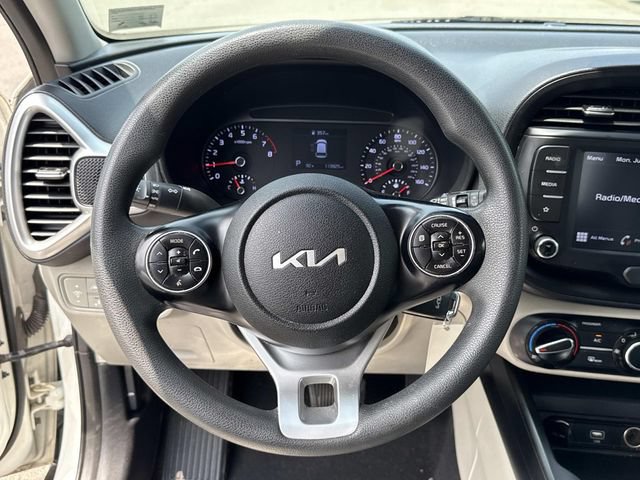 Used 2022 Kia Soul LX w/ Technology Package FWD image 18