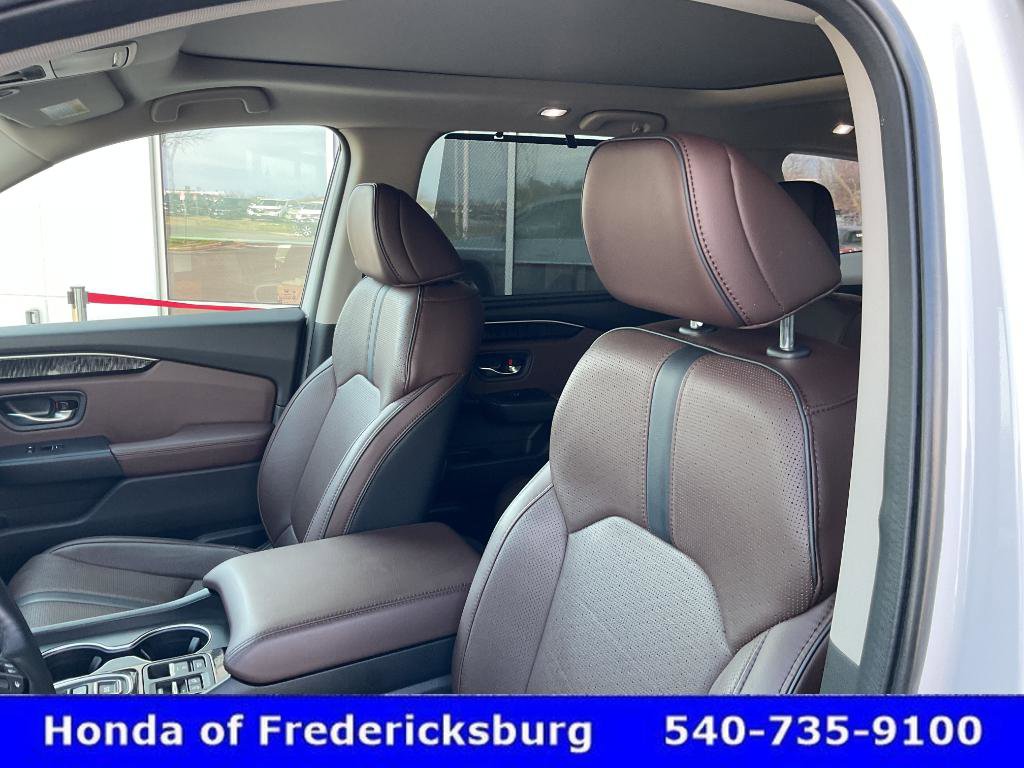 Certified 2025 Honda Pilot Elite image 35