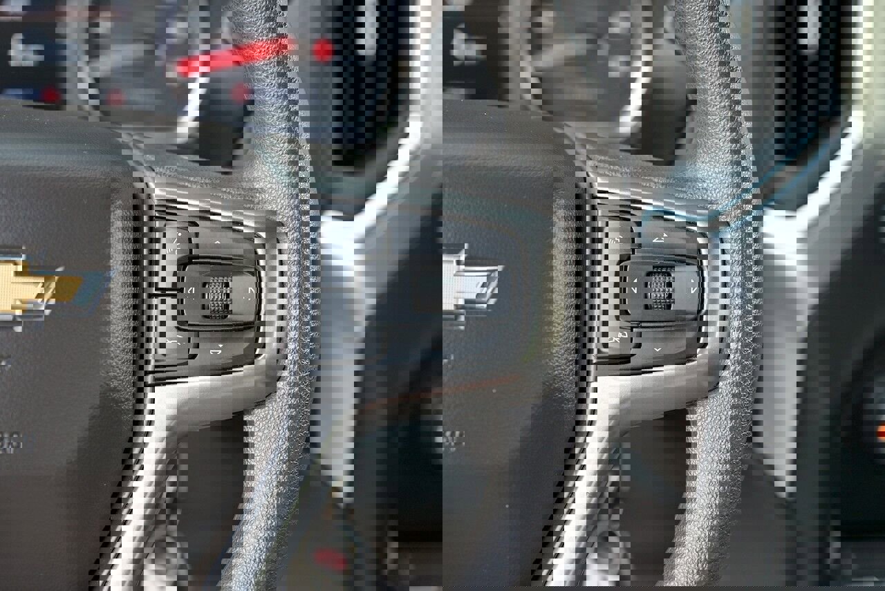 Used 2020 Chevrolet Silverado 1500 LT image 22