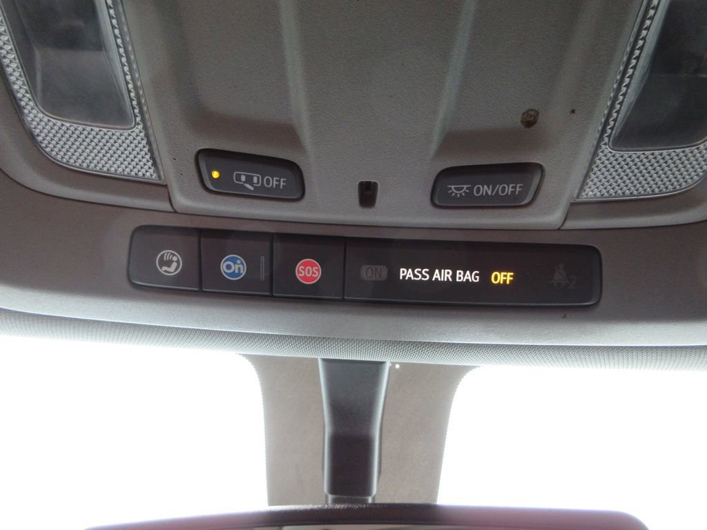 Certified 2021 Chevrolet Silverado 2500 LT w/ Fleet Comfort Package AWD/4WD image 32