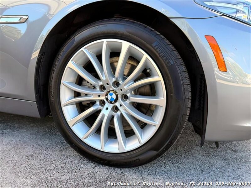 Used 2014 BMW 528i xDrive Sedan AWD/4WD image 16