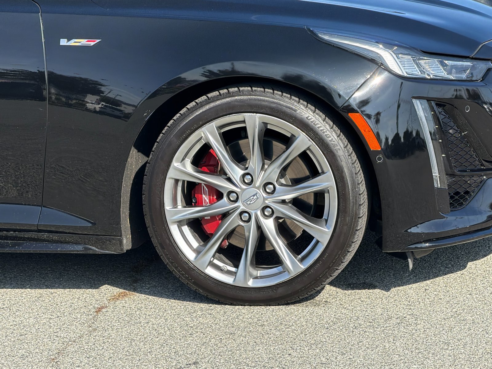 Used 2021 Cadillac CT5 V w/ Platinum Package RWD image 35