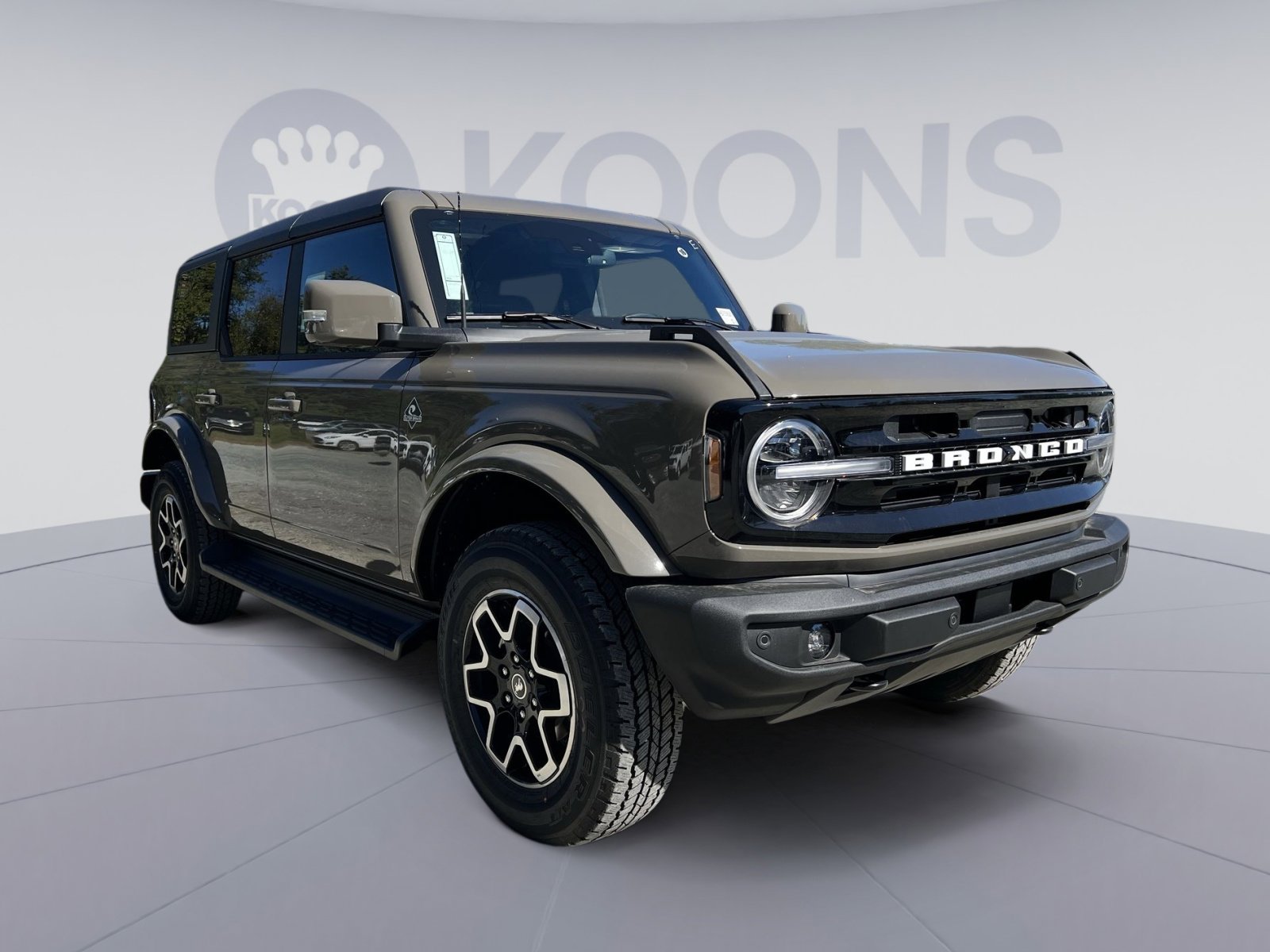 New 2025 Ford Bronco Outer Banks image 10