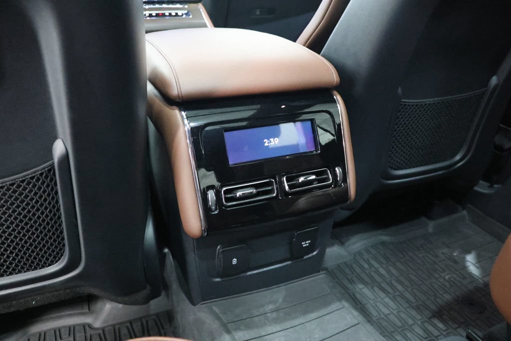 Used 2025 Lincoln Aviator Reserve w/ Illumination Package AWD/4WD image 35