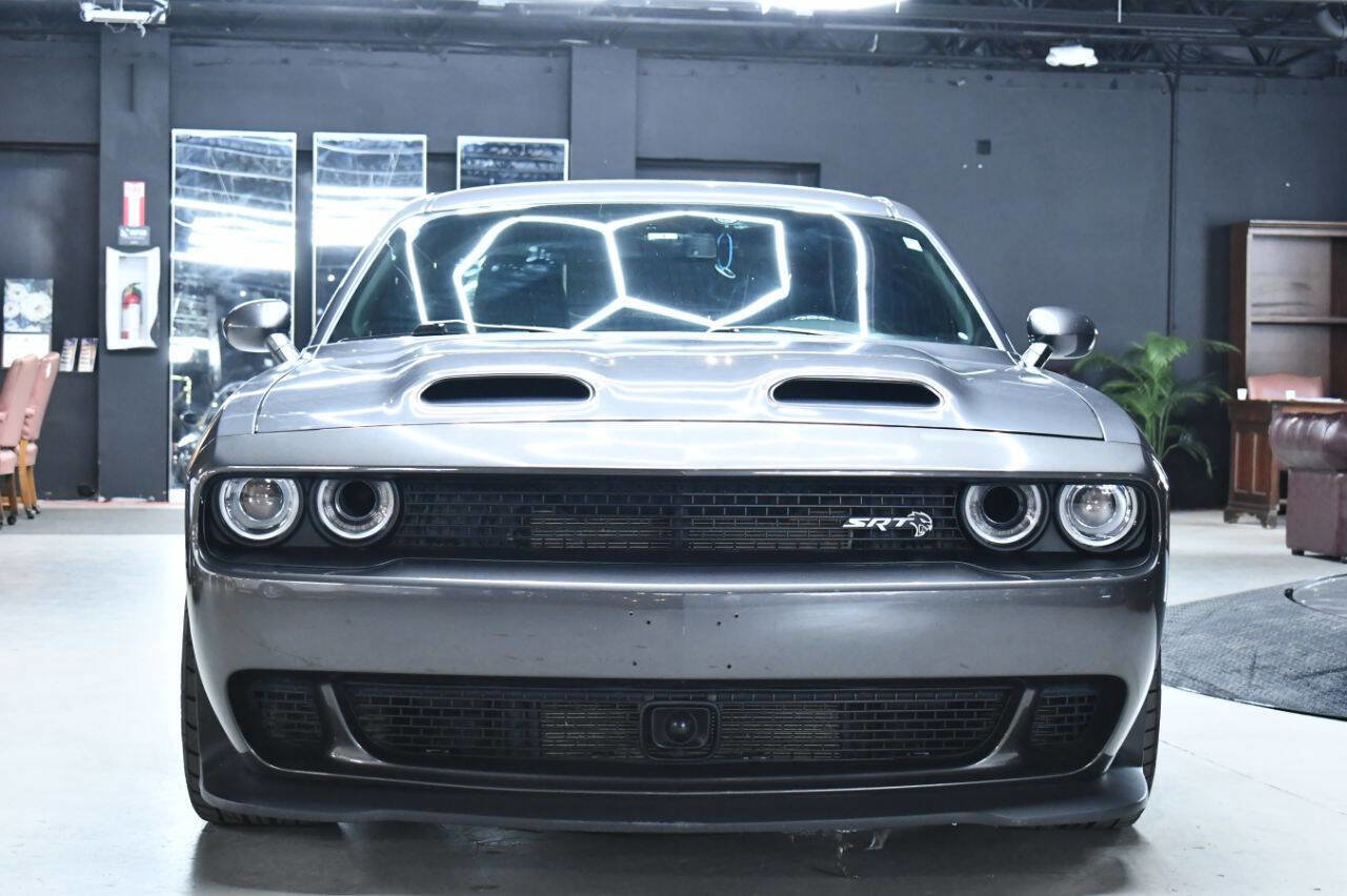 Used 2019 Dodge Challenger SRT Hellcat w/ Alcantara Appearance Package RWD image 4