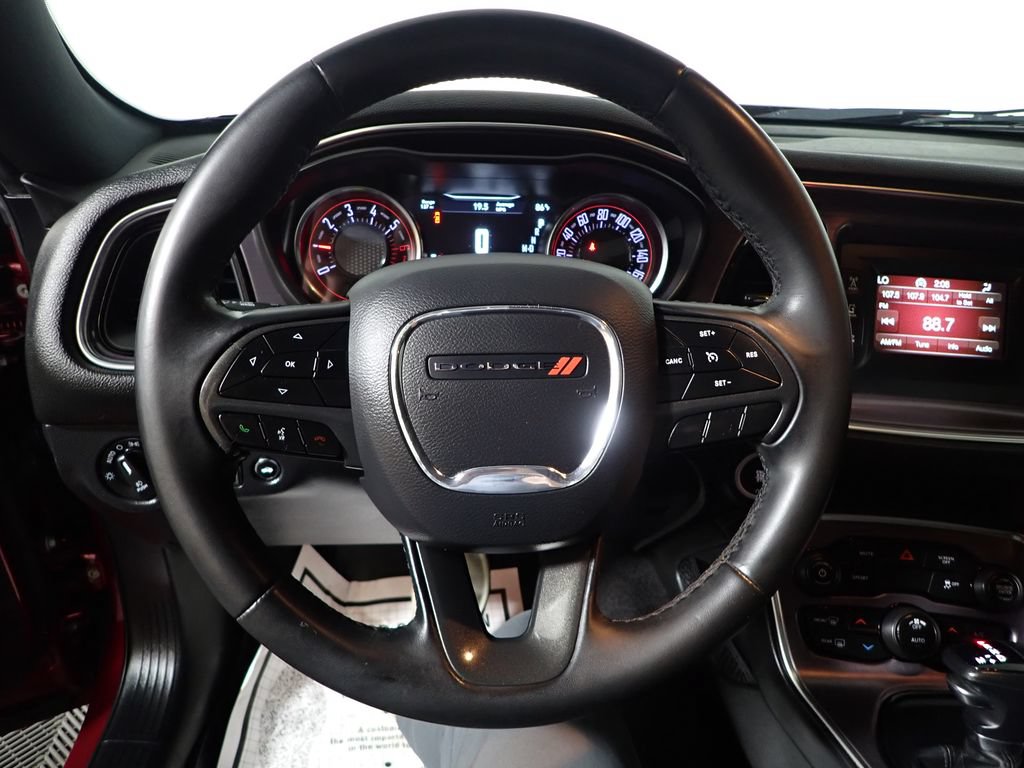 Used 2017 Dodge Challenger R/T RWD image 24