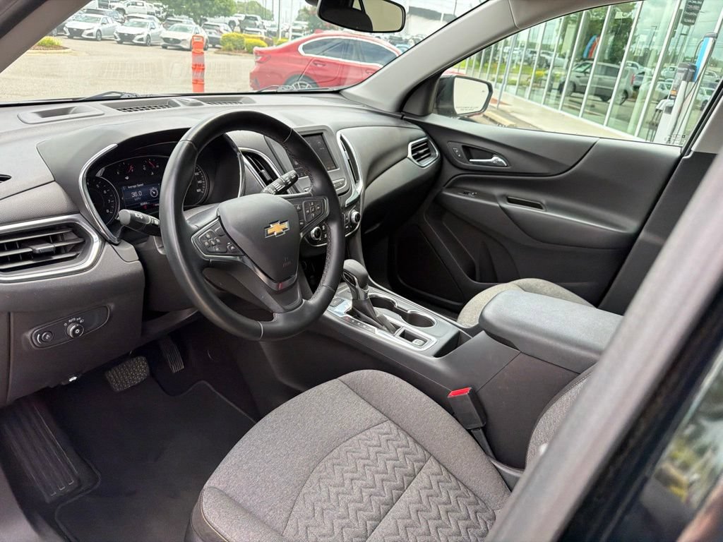 Used 2024 Chevrolet Equinox LT AWD/4WD image 17