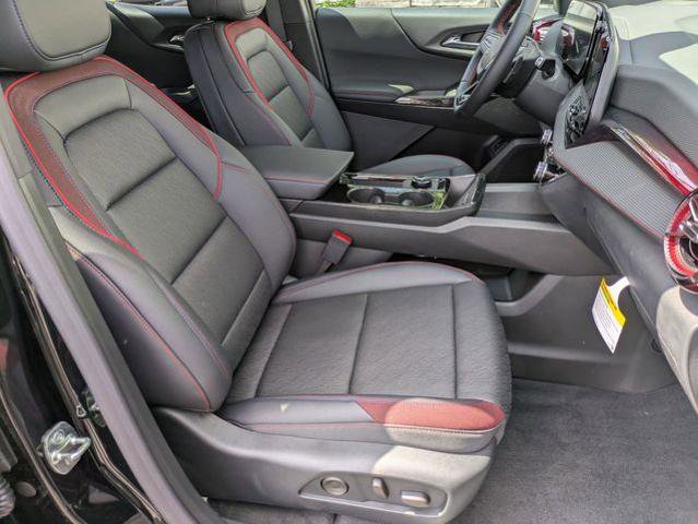 New 2026 Chevrolet Equinox RS w/ Convenience Package III AWD/4WD image 30