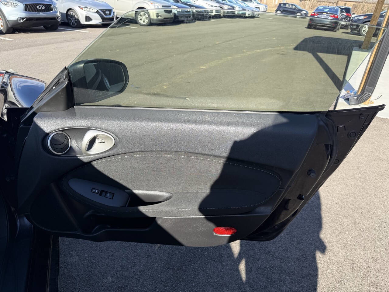 Used 2016 Nissan 370Z Coupe image 15