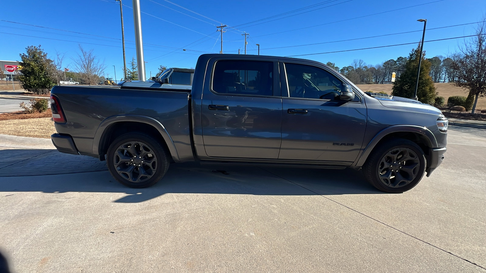 Used 2023 RAM 1500 Limited w/ Night Edition image 7