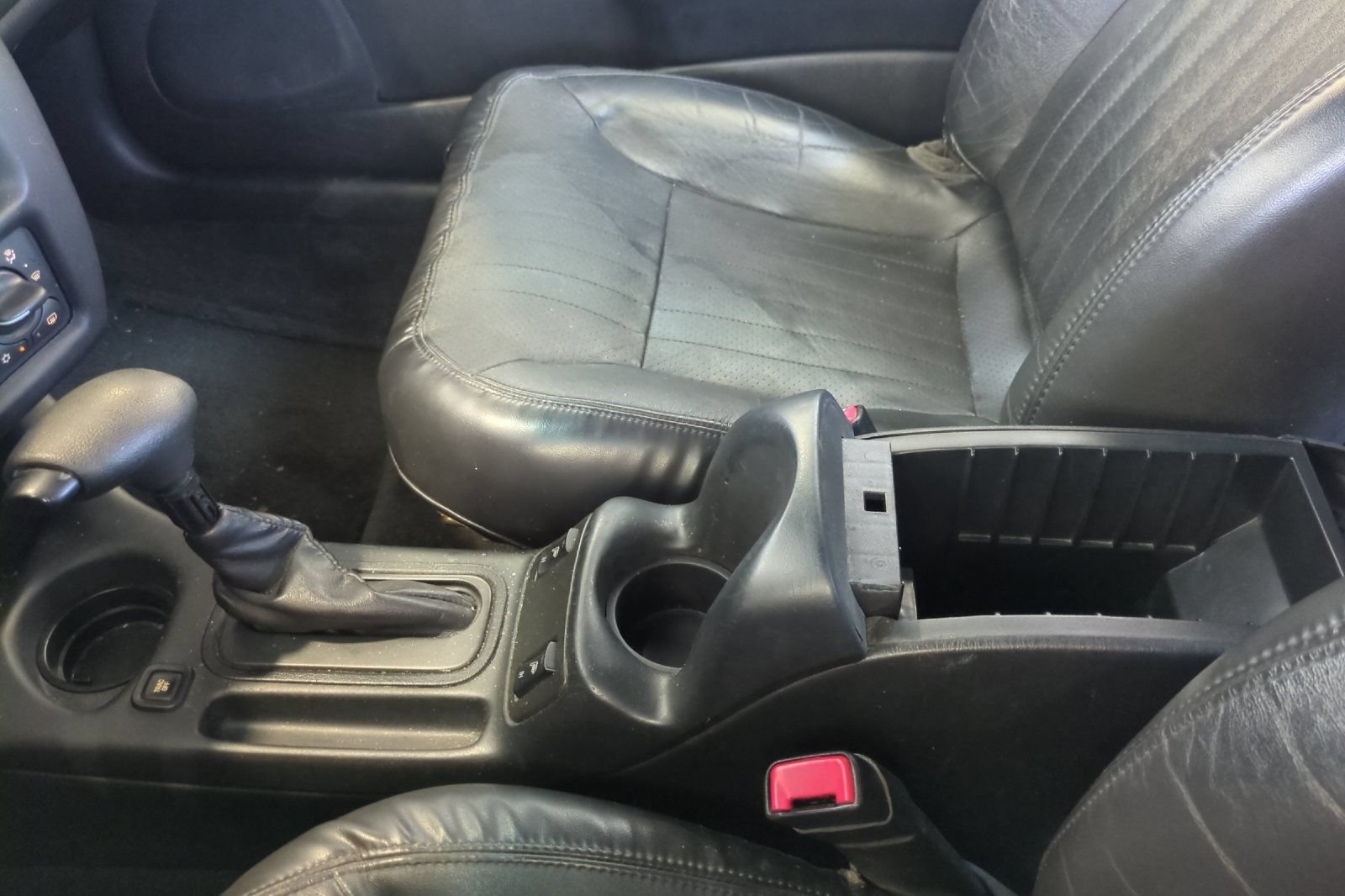 Used 2005 Chevrolet Monte Carlo SS w/ Preferred Equipment Group FWD image 30
