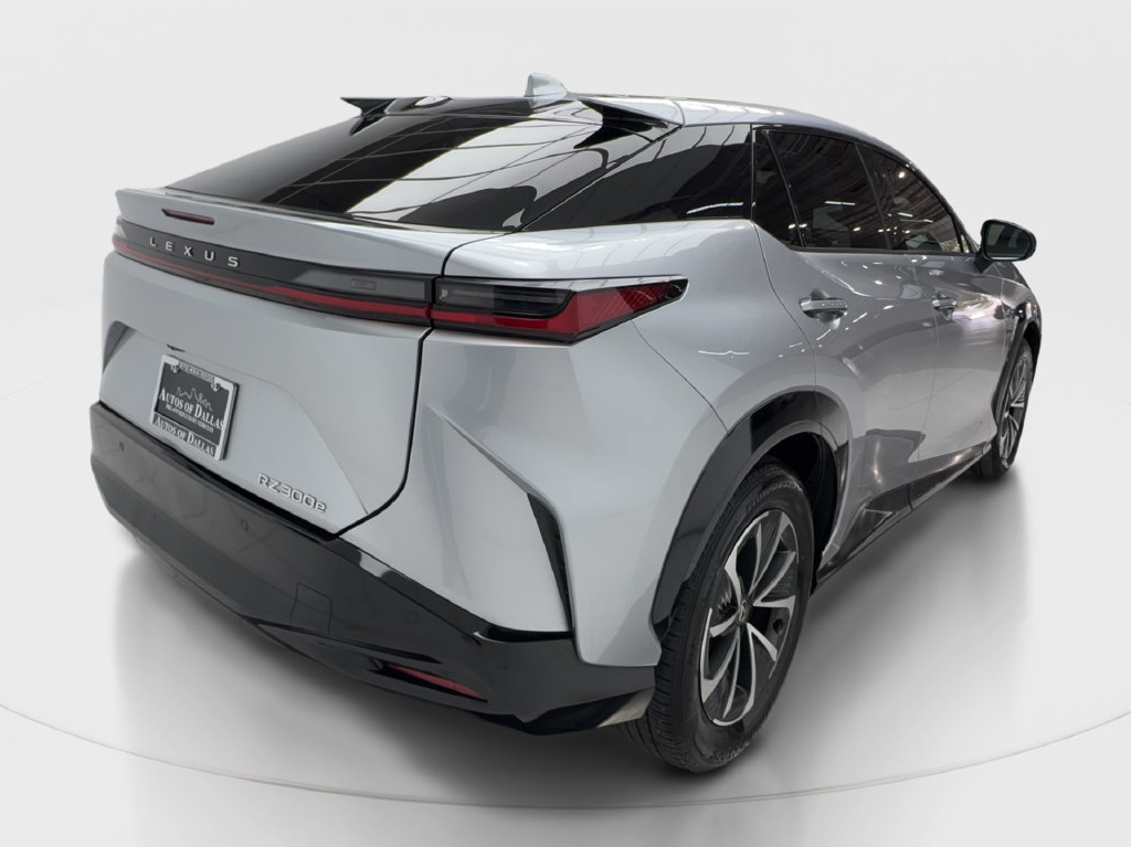 Used 2024 Lexus RZ 300e Premium FWD image 8