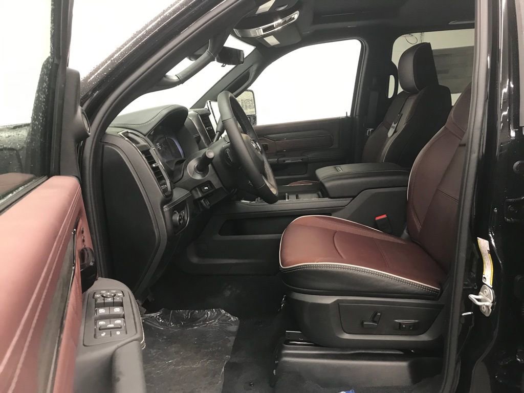 New 2026 RAM 2500 Limited image 12