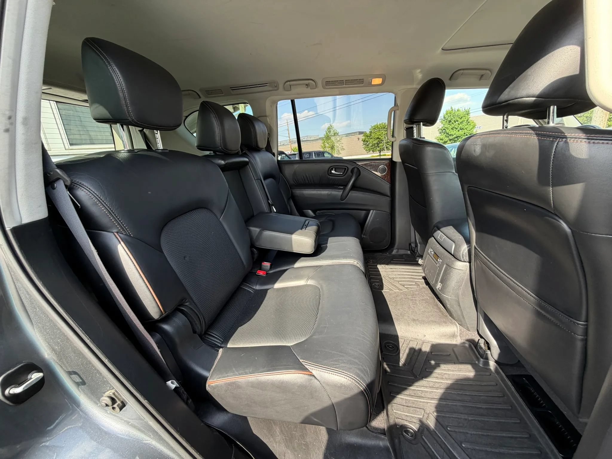 Used 2018 Nissan Armada SL w/ Moonroof Package AWD/4WD image 37