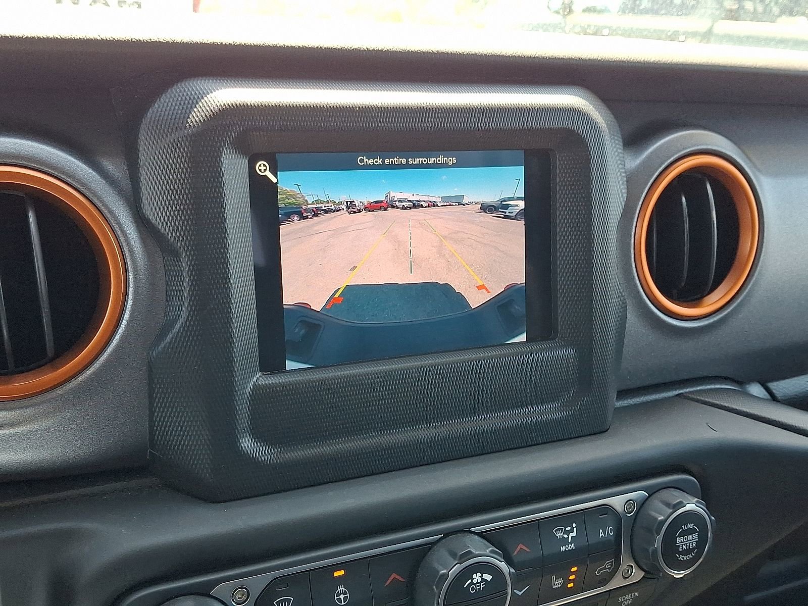 Used 2021 Jeep Gladiator Mojave w/ LED Lighting Group AWD/4WD image 19