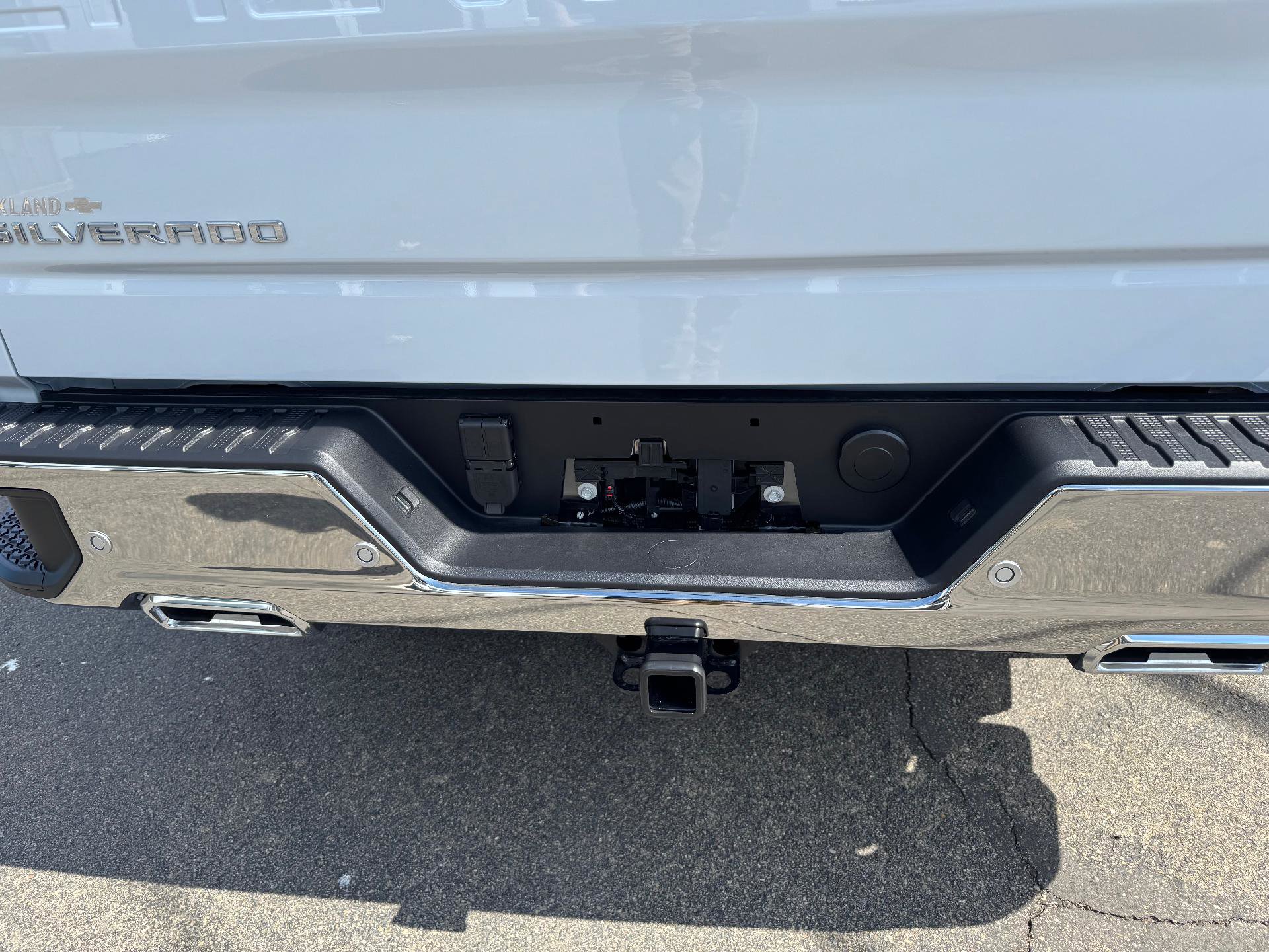 New 2026 Chevrolet Silverado 1500 LTZ w/ LTZ Premium Package AWD/4WD image 16