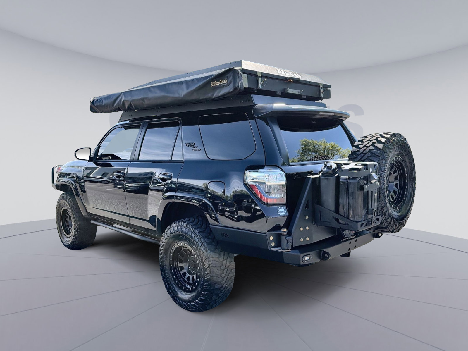 Used 2021 Toyota 4Runner TRD Off-Road AWD/4WD image 4