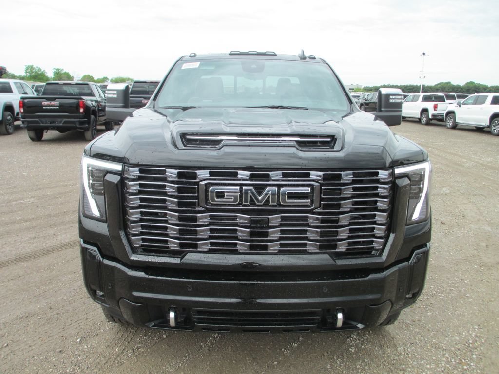 New 2026 GMC Sierra 2500 Denali Ultimate AWD/4WD image 12