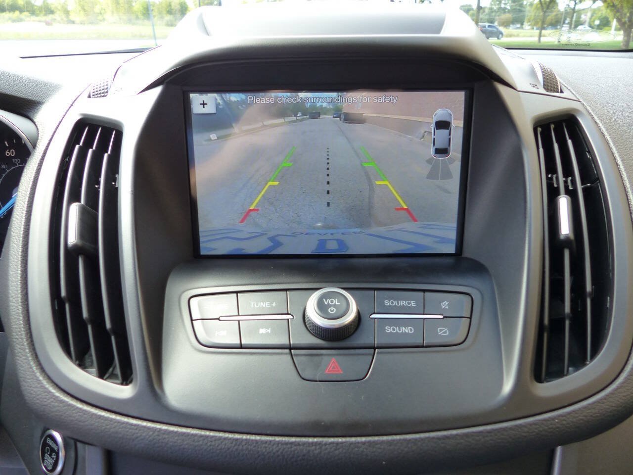 Used 2019 Ford Escape SEL FWD image 32