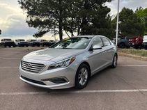 Used 2015 Hyundai Sonata SE w/ Option Group 09 FWD image 20
