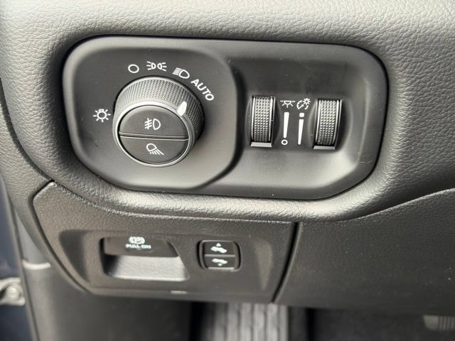 New 2026 RAM 1500 Big Horn AWD/4WD image 38