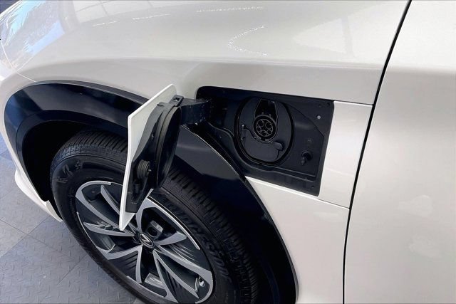 Used 2024 Lexus RZ 300e Premium FWD image 35