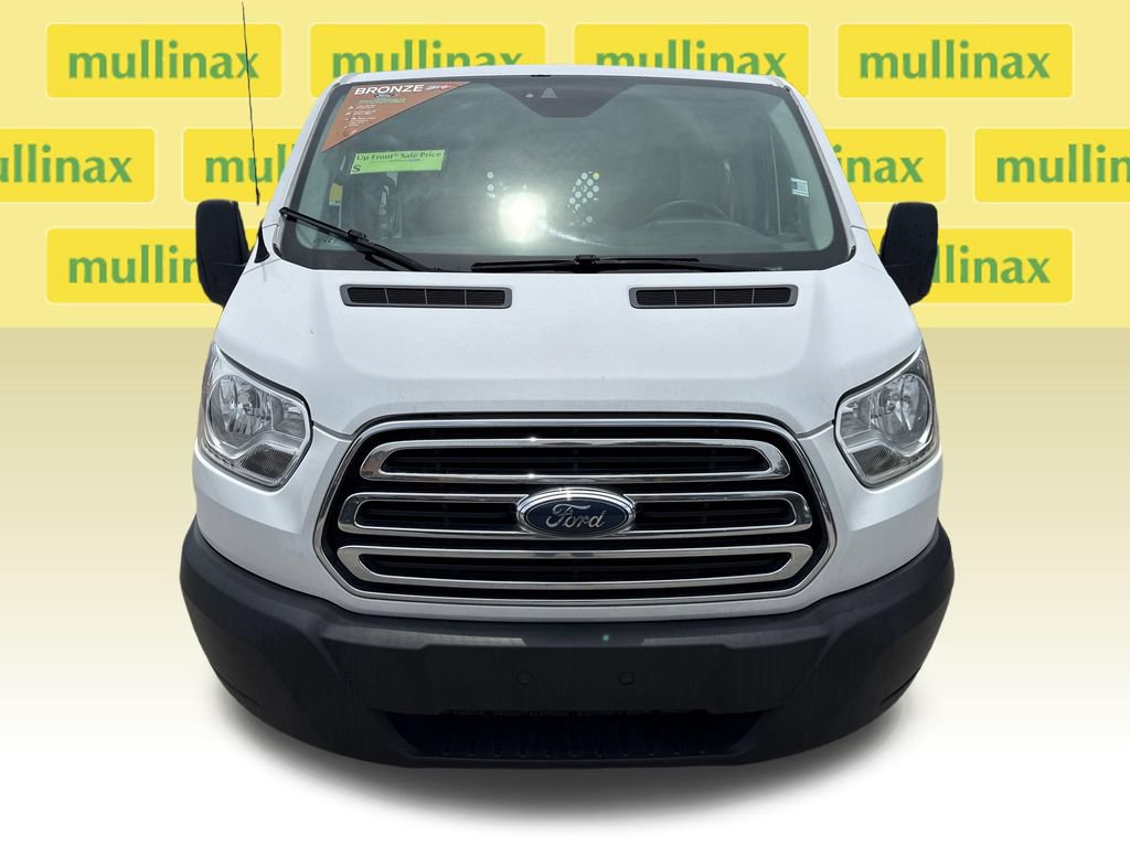 Used 2019 Ford Transit 250 130 Low Roof w/ Exterior Upgrade Package RWD image 10